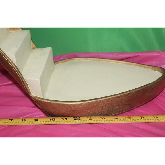 Vintage Giant Gold Just The Shoe High Heel Figurine Step Display Platform Prop - Picture 8 of 16